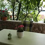 Komel Апартаменты