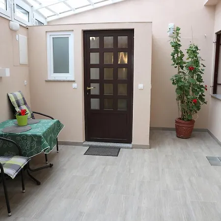 Apartment Komel Opatija