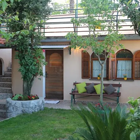 Komel Apartment Opatija