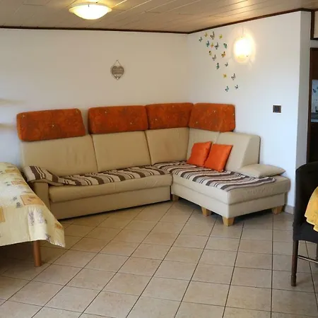 Komel Apartment