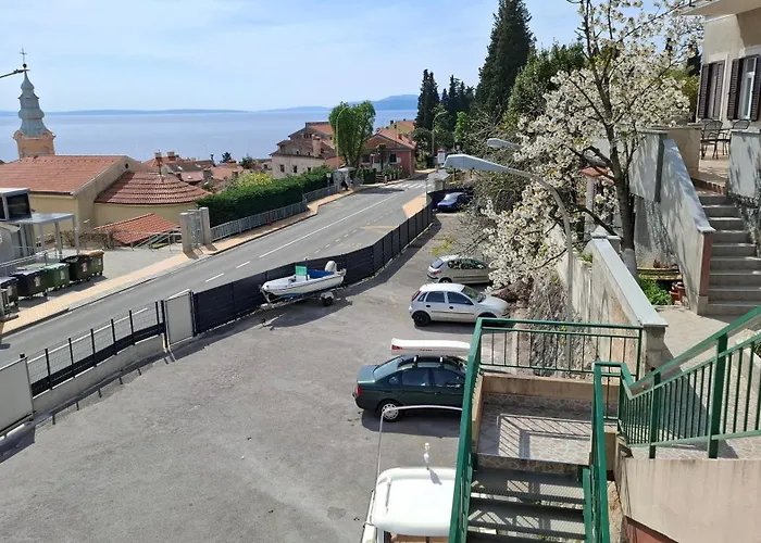 Lägenhet Komel Opatija