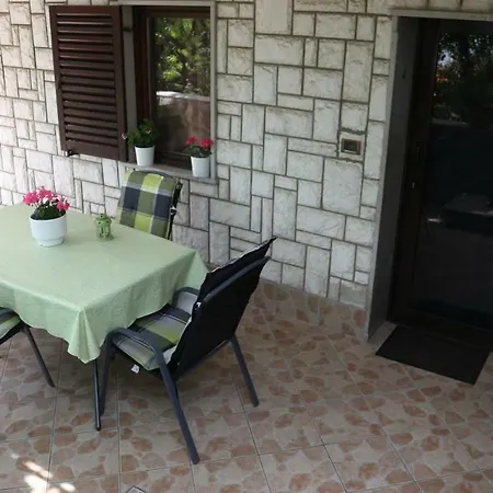 Apartment Komel Opatija