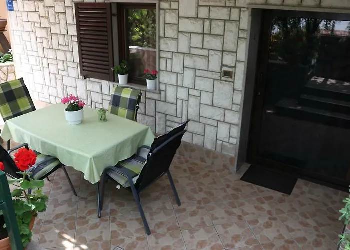 Apartment Komel Opatija